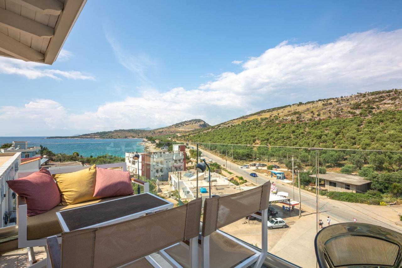 Bianco Hotel Εξαμίλιο Εξωτερικό φωτογραφία