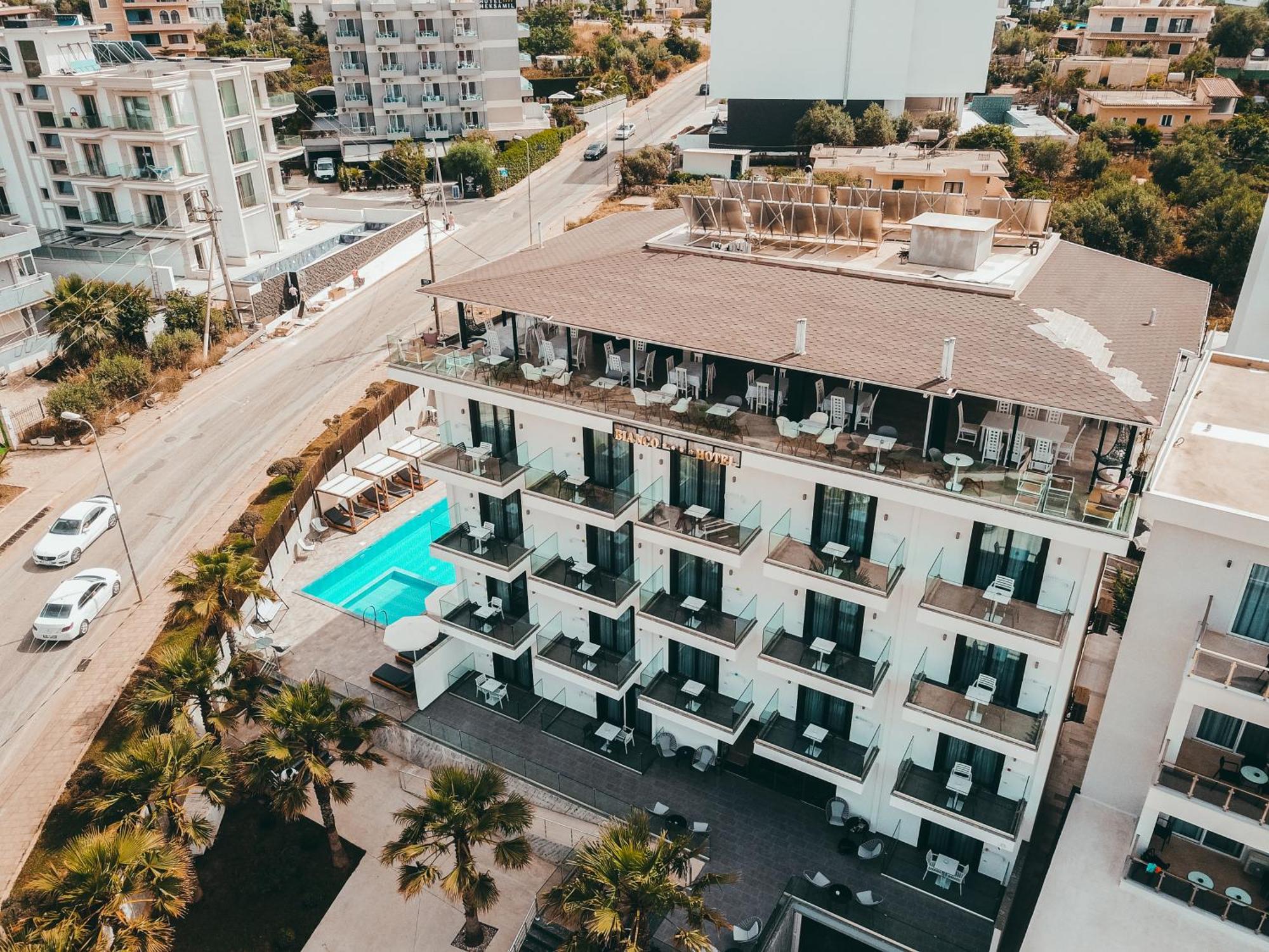 Bianco Hotel Εξαμίλιο Εξωτερικό φωτογραφία