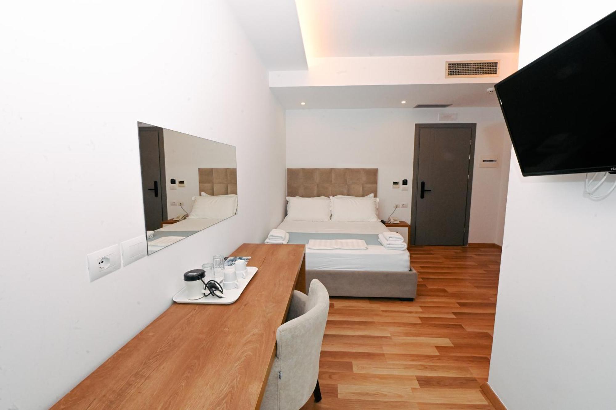 Bianco Hotel Εξαμίλιο Δωμάτιο φωτογραφία