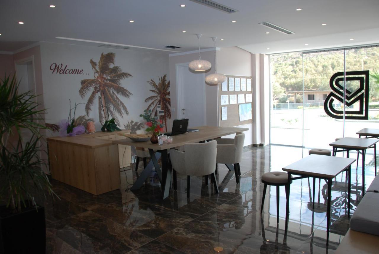 Bianco Hotel Εξαμίλιο Εξωτερικό φωτογραφία